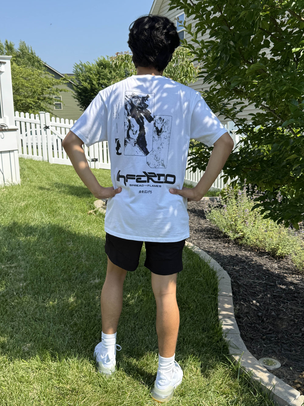 VIOLET PYRO TEE image 3