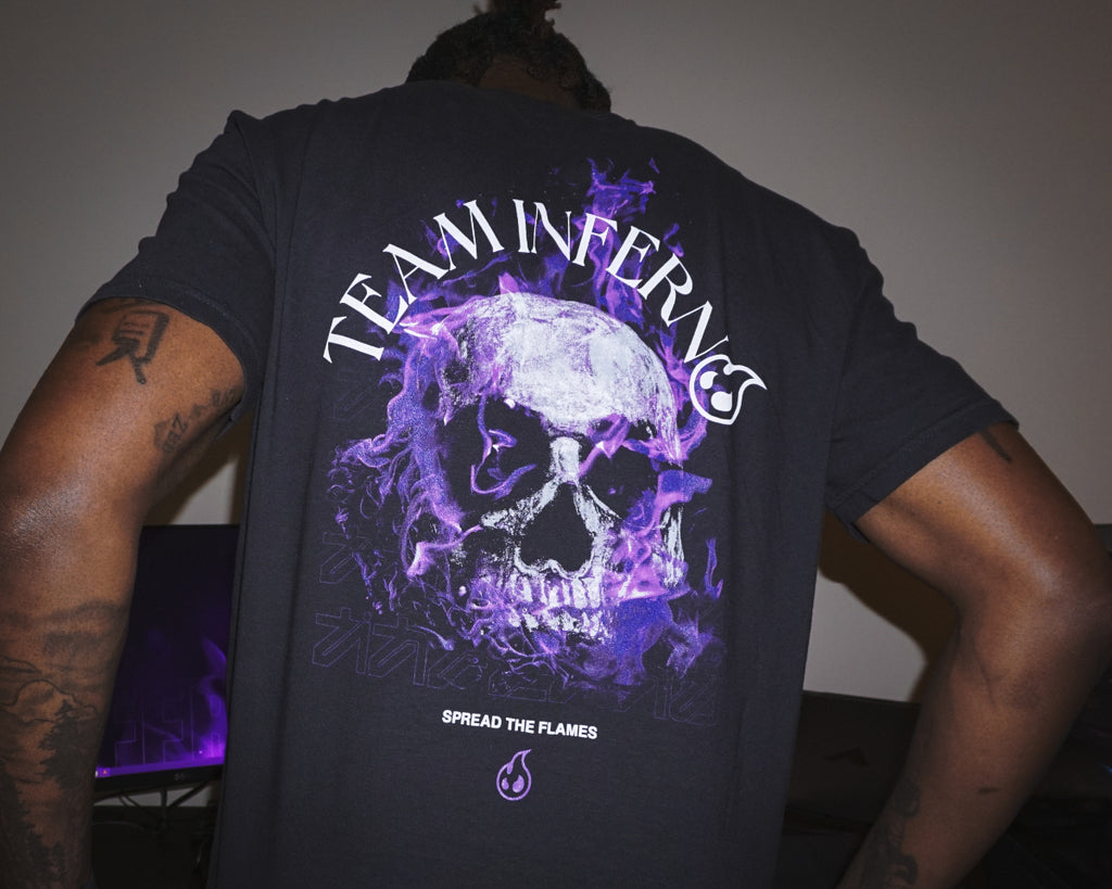 SPREAD THE FLAMES TEE image 3